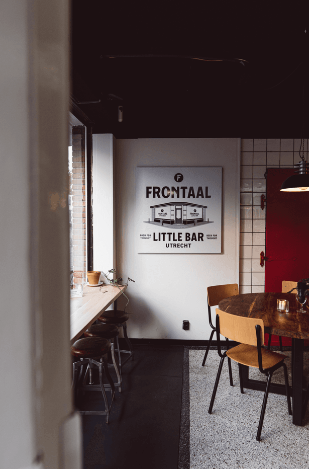 Frontaal Little Bar Utrecht Speciaalbier Neude