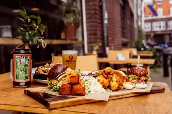 Frontaal Little Bar Utrecht Speciaalbier Neude