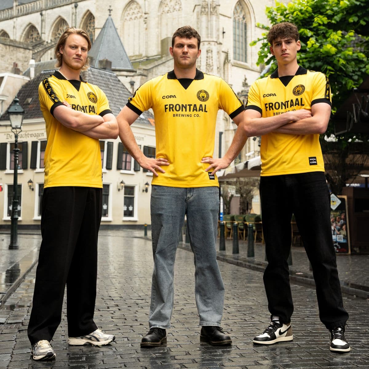 COPA x Frontaal brewing Company voetbalshirt geel zwart NAC